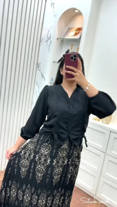 Yesicca Oneset Rok Crincle Annisa