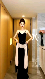 Jum dài ống suông cổ lọ tay dài