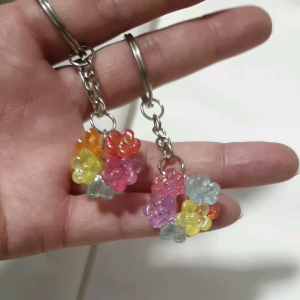 พวงกุญแจ พวงดอกไม้ พวงกุญแจดอกไม้ คละสี (1 คู่/แพ็ค)