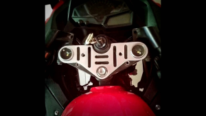 Cover tutup segitiga stang Ninja 250 300 fi r ninja 250fi 300fi 250r karbu