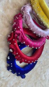 Mấn nhung gắn hoa cho mẹ và bé mxx