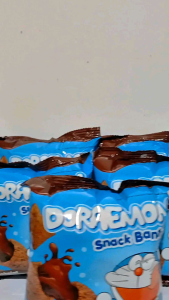 ( SNACK BERHADIAH )Doraemon Snack Bantal Rasa Cokelat Pack Isi 10 Pcs