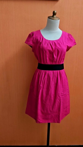 mini midi dress wanita pink terang ARITHALIA cewek M lengan pendek pinggang karet