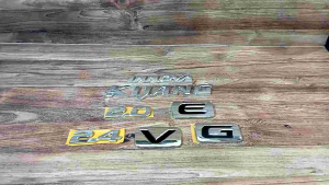 Logo Emblem Bagasi Tulisan Kijang Innova Lama Komplit Type G  E V