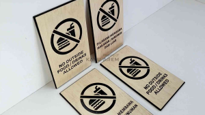 Sign Kayu Tulisan No Outside Food Tempel / Dilarang Membawa Makanan