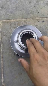 Mặt bích quả dứa 145 16 then 4 lỗ 77x92 dùng cho xe ô tô 35 tấn đến 6 tấn mặt bích hộp số