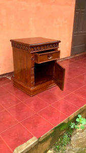 Nakas/Bed side ukir kayu jati