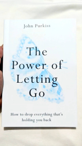 The Power of Letting Go How to drop everything that’s holding you back (paperback)