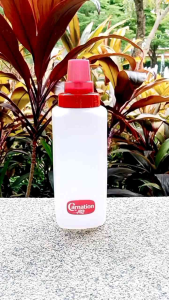 ขวดบีบคาร์เนชั่น ขวดบีบ ขวดใส่น้ำซอส (ชุดเซ็ท 4 ใบ) ไซด์ใหญ่ มีสเกล ความจุ 1200 ML กว้าง 9 CM สูง 27 CM ฝาปิดสนิด เกลียวฝาล็อคแน่น ลายไม่ลอก