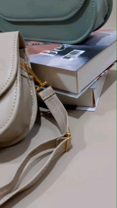 tas selempang BELLA slingbag murah tas fashion terbaru