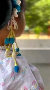 ชุดไทยแต่งแขนระบายปักฉลุสีรุ้ง ตกแต่งโบว์ประดับมุก