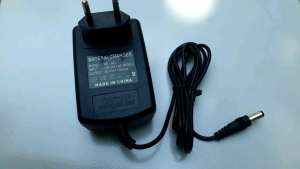 Adaptor Mainan Anak Motor Foot PMB Scoopy Nmax PCX Mini Cooper 6V - 1000mA