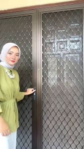 ALYA SHIRT KEMEJA OVERSIZE WANITA KERUT DEPAN BAHAN KATUN LINEN LENGAN BALON