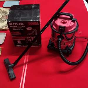 เครื่องดูดฝุ่น TOWA 20ลิตร - ดูดแรง, ทั้งแห้ง, เปียก และ โหมดเป่าลม 1200W ทนงาน RL175-20L ที่มีตัวกรองฝุ่น สำหรับการใช้กับเครื่องมือที่ใช้ลม เพื่อปั้มลมได้ สายไฟยาว 4.5 เมตร