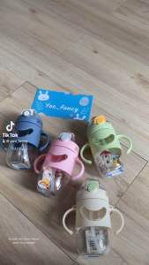 BOTOL MINUM ANAK BOTOL GAGANG 420 ML FREE SEDOTAN 2678