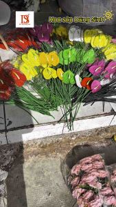 cành hồng môn trang trí lãng hoa