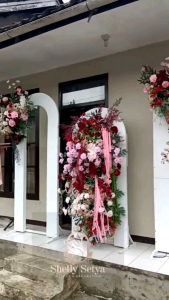 backdrop triplek dekorasi pelaminan. backdrop wedding