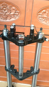 SHOCK DEPAN GL PRO SET AS TABUNG KANAN KIRI SEGITIGA ATAS BAWAH