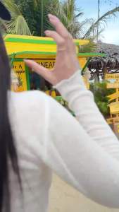 ชุดเซตเสื้อคลุมแขนยาวเบาบางใส่สบาย ยืดได้เยอะ กางเกงขายาวทรงกระบอกหลวมๆสไตล์ Y2K มาพร้อมบิกีนีเข้าเซตแต่งลูกไม้ สุดฮอตช่วงSummer