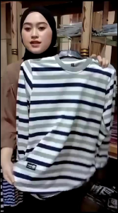 Kaos Lengan Panjang Wanita Kaos Oval Motif Salur Bahan Katun Kombad