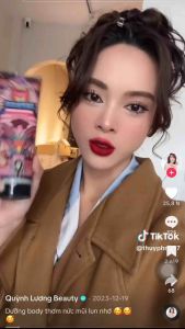 CLEOPATRA -DƯỠNG THỂ NƯỚC HOA JAPARA LOTION -  HƯƠNG THƠM NGỌT NGÀO QUÝ PHÁI SANG TRỌNG NHẸ NHÀNG