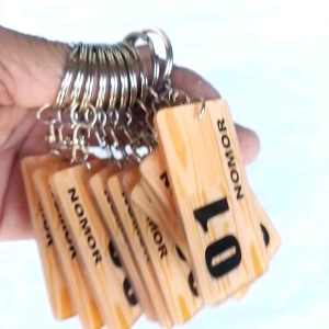 Gantungan Kunci Kamar Kos Hotel Penginapan