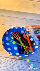 (1 Dus Isi 150 bungkus) Garpu Kue Buah Kecil Garpu Buah Kue Plastik Warna Warni