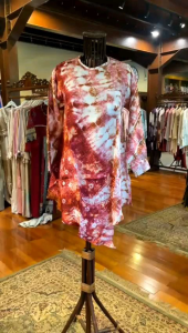 Amisha Tunik Viscos by Dian Pelangi LIMITED EDITION Blouse Baju Atasan Kemeja Blus Outfit Casual Formal Kerja Kantor Pesta Pernikahan Kondangan Lebaran Wanita Hijaber Cantik Anggun Modis Modern Simple Elegan Mewah Model Korea Terbaru Batik Jumputan