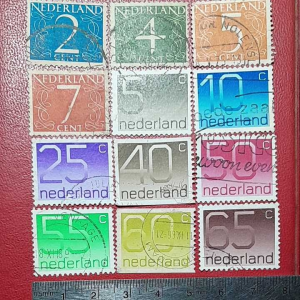 Prangko Nederland klasik Koleksi kuno Jadul 12 pcs Campur USED