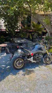 แร็คสไลด์MSX125เก่า กว้าง40ยาว40cm รับน้ำหนักได้ไม่เกิน70 พาวเดอร์โค้ท สวยงามแข็งแรง