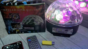 EMICO SPEAKER BLUETOOTH MP3 LAMPU DISCO MAGIC BALL LIGHT + REMOTE BAGUS BERKUALITAS TERJAMIN