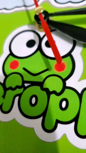 JAM DINDING LUCU KARAKTER KEROPPI MINIMALIS Jam dinding aesthetic