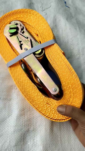 RACHET TIE DOWN KAPASITAS 5000 kg - TALI TREK BELT - ALAT IKAT BARANG TEBAL TIDAK MUDAH PUTUS - RATCHET BUCKLE SET 2\" x 10 m