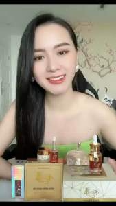 COMBO KEM FACE QUEEN LỚN 30G + SERUM THẢO MỘC LỚN 30ML FAIRY Hỗ trợ dưỡng trắng mờ thâm kiềm dầu phục hồi da (tặng 1 TTBC mini + 1 Muỗng Thuỷ Tinh + 1 T.ắ.m Tr.ắ.n.g + 1 Sữa Rửa Mặt mini + 1 Cấy Trắng mini + 1 Kẹp Tóc)