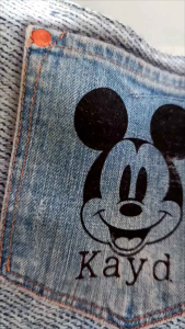 Kayds Customized Bib: A Versatile & Comfortable Disney Option