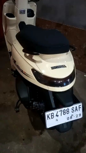 Behel stylo 160 cc behel elegan variasi stylo model vespa matic