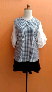 atasan wanita kotak biru putih L cewek lengan terompet cute santai blouse kerja kuliah