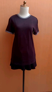 atasan kaos pria wanita hitam BERSHKA cewek cowok M lengan pendek santai