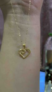 PAWNABLE 18K Saudi Gold Fine Tauco Chain(thin) with Moana Heart Pendant(Open back)✨