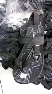 sandal carviel jempol