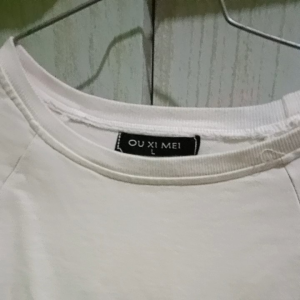 5 Tips Memilih Sweater Berbahan Katun & Nyaman untuk Musim Dingin