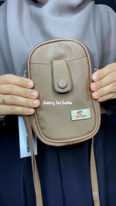 tas HP NADLINE by biru tsabita anti air ( untuk 2 HP )