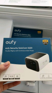 Camera ngoài trời không dây an ninh năng lượng mặt trời Eufy SoloCam S220