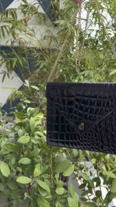 Túi 2hand mini đeo vai đéo chéo cực xinh hịu COMTESSEEE của Đức -T82