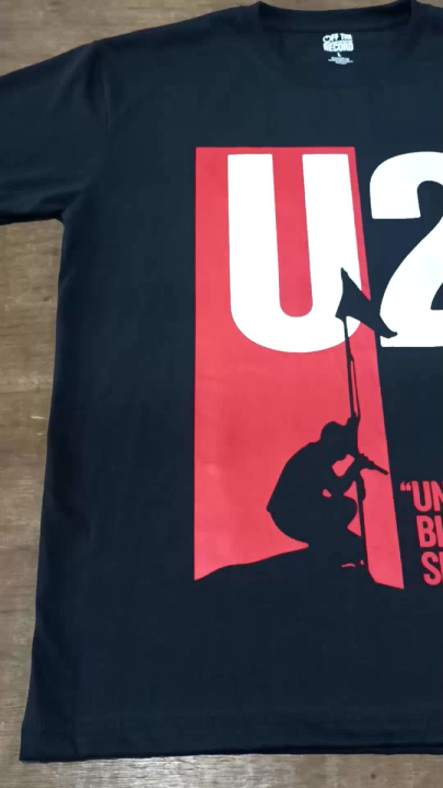 Kaos band U2 Under A Blood Red Sky T shirt distro pria rock