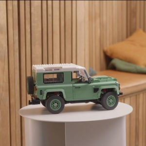 Lego 10317 Land Rover Classic Defender 90 เลโก้ 100% สำหรับชุมชนการเล่น Lego และด้านความสนุก