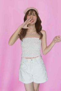 label="เสื้อเกาะอกสายลายดอกไม้ เกาะอกทะเลรับsummer