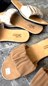 Sandal Wanita Teplek Sol Karet Sendal Selop Kerut Anti Licin