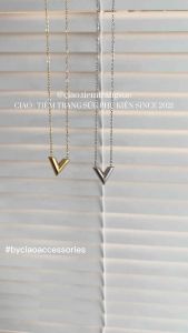[KHÔNG ĐEN GỈ] Dây chuyền vòng cổ titan không gỉ thiết kế hình charm V Ciao accessories