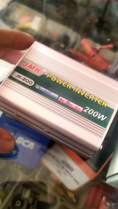 Power Inverter DC 12-24volt to AC 220volt Dilengkapi Protektor Over Beban (Overload)